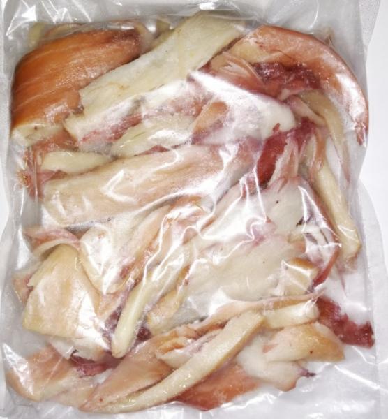 кальмар со вкусом краба,    кальмар по шанхайски,    желтый олосатик,    анчоус,    осьминог на шпажках,    кольца,    закуски к